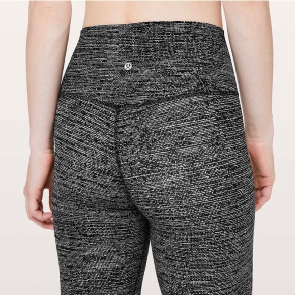 Lululemon Align Pant
Twillines Ice Grey Black - Picture 4 of 6
